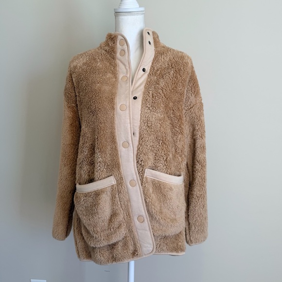 NWT Workshop Republic women's faux fur Sherpa jacketsize small in camel